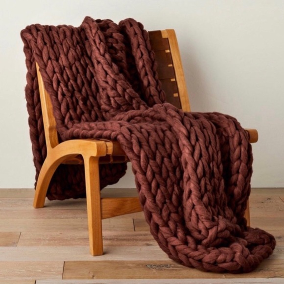 Casaluna Bedding Casaluna Oversized Chunky Knit Throw Poshmark